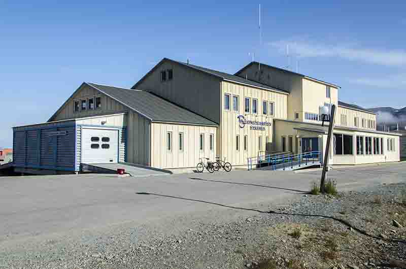 05 - Noruega - islas Svalbard - isla de Spitsbergen - Longyearbyen - hospital